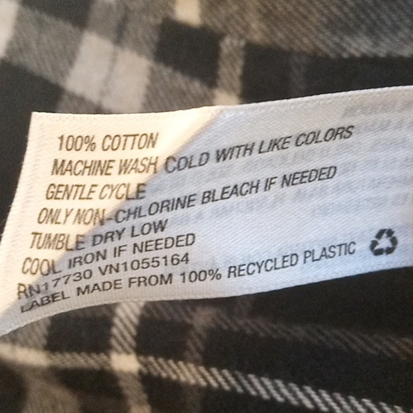NWOT | MERONA BLACK & WHITE BOTTOM PLAID SHIRT SIZE MEDIUM - Picture 11 of 11